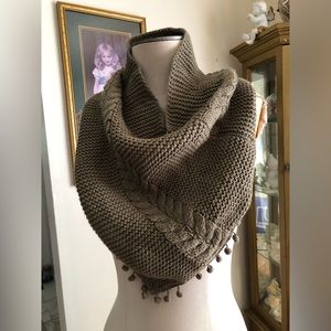 Serra NEW neck scarf one size